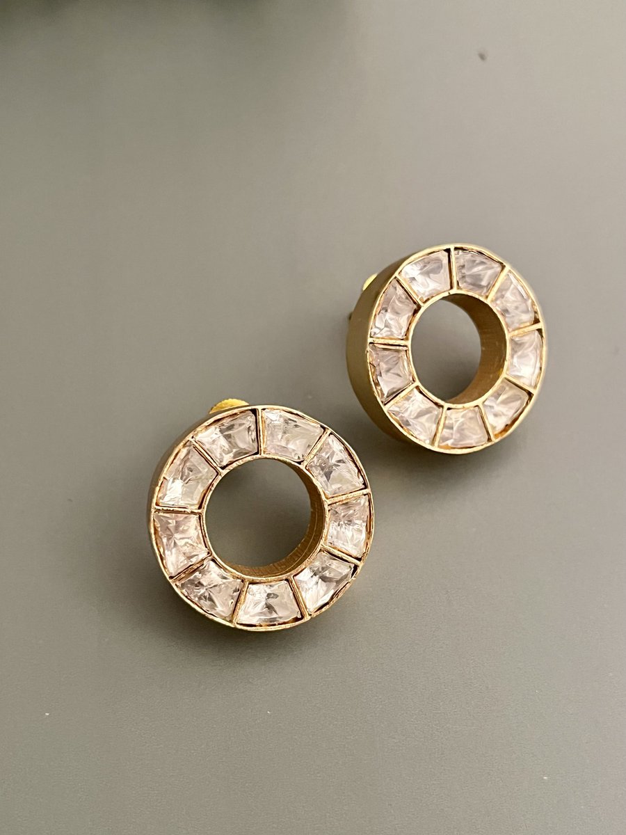 Radiant Studs