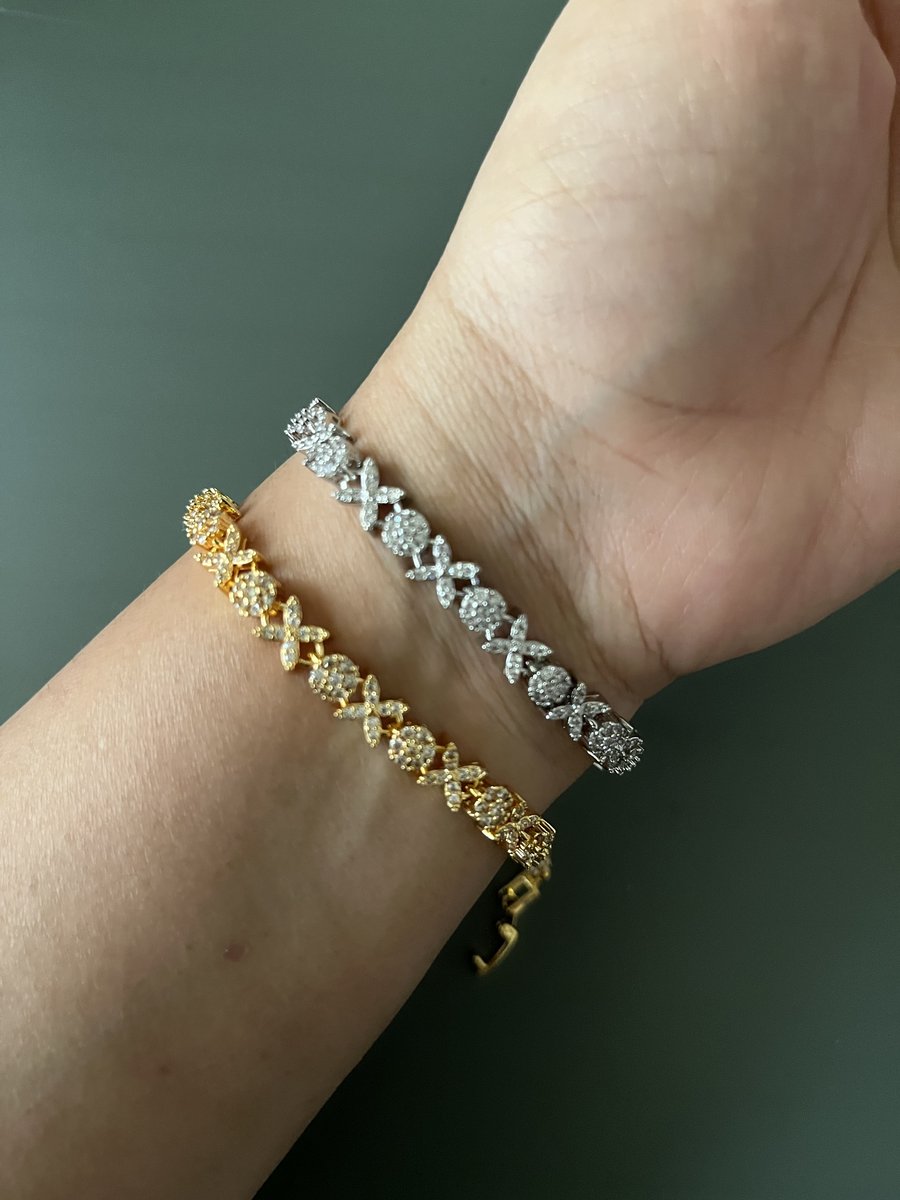XOXO studded Bracelet