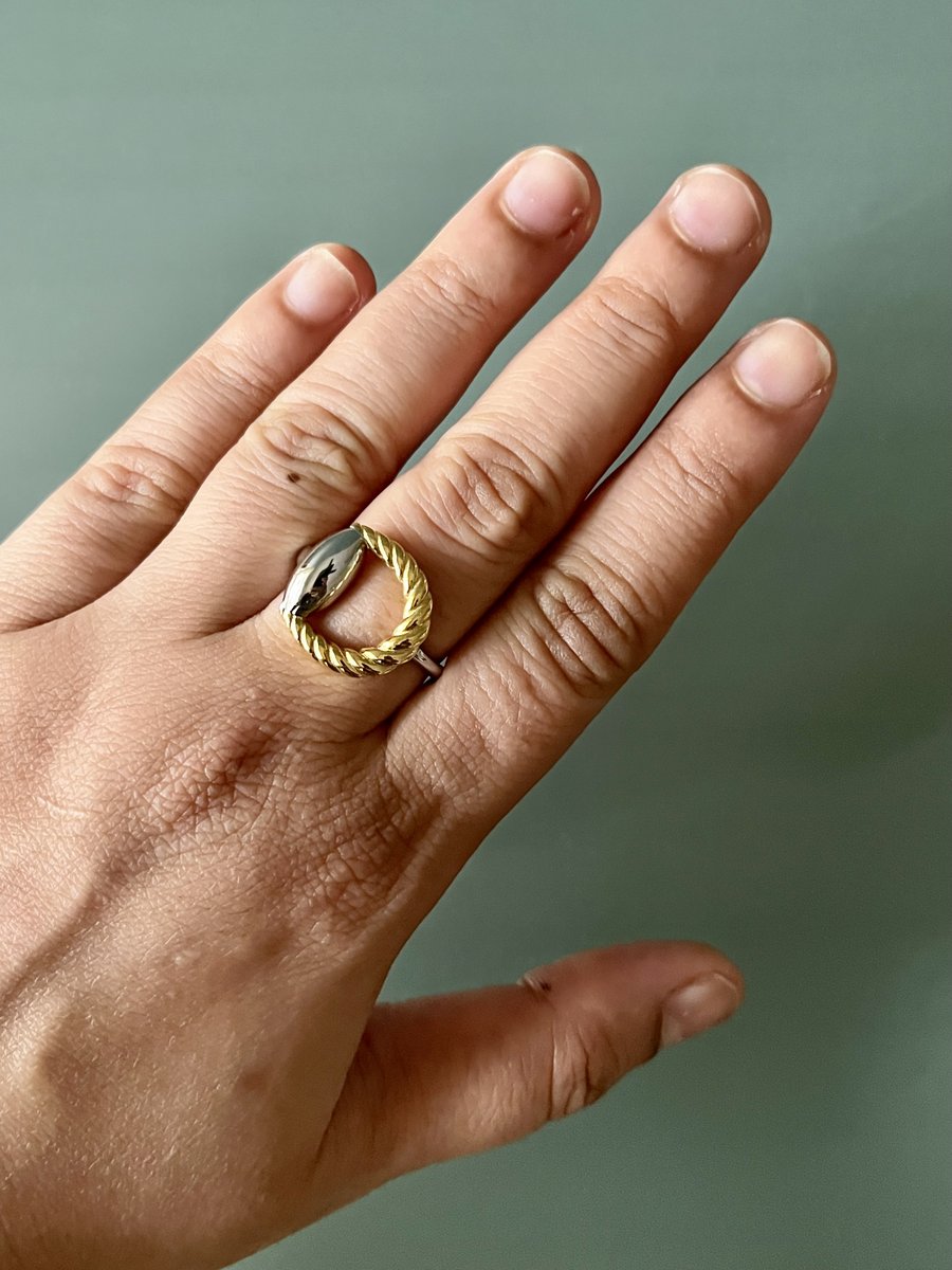 Dual Tone Threaded Horseshoe Ring (Adjustable)