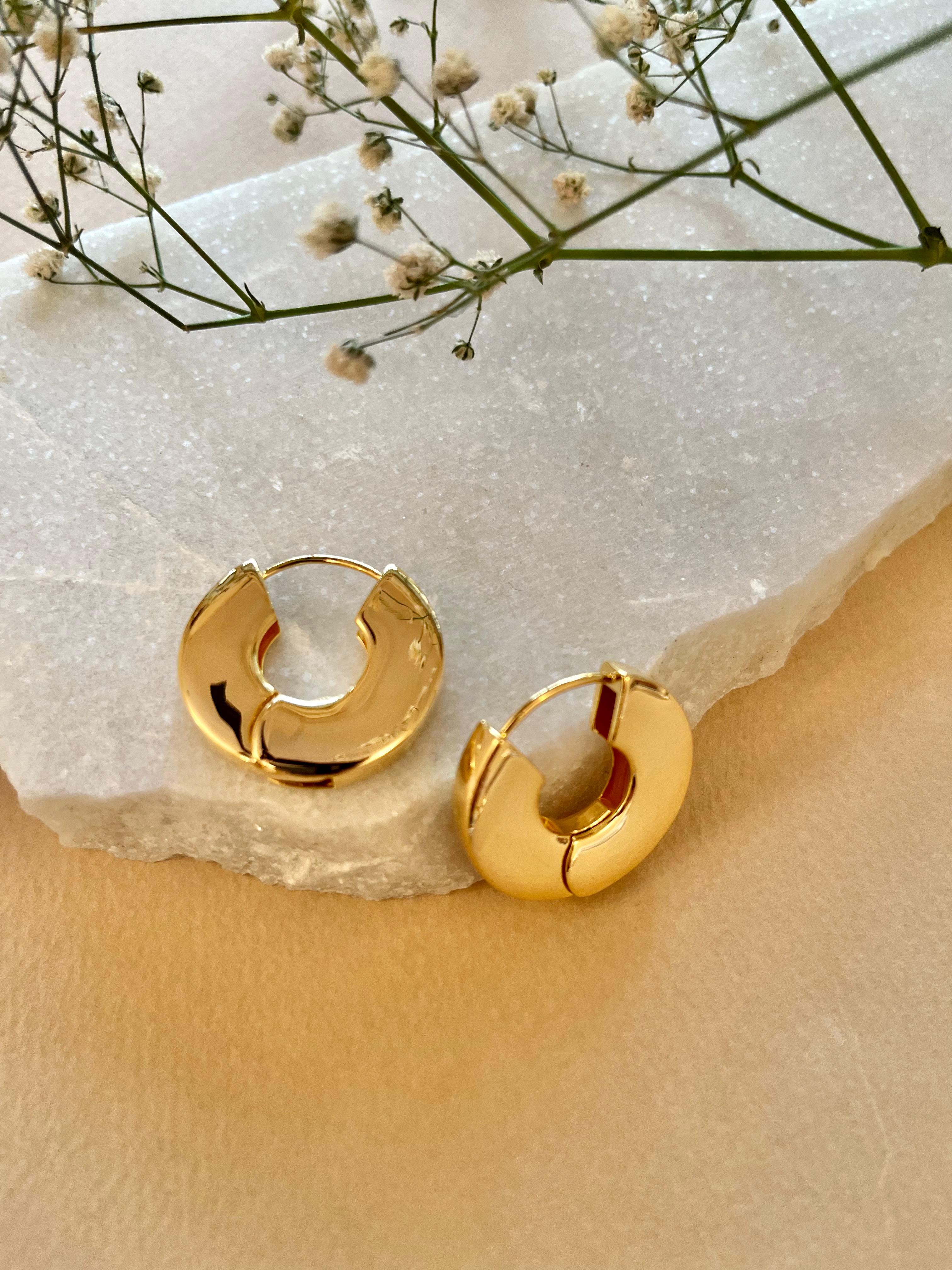 Round Hollow Hoops